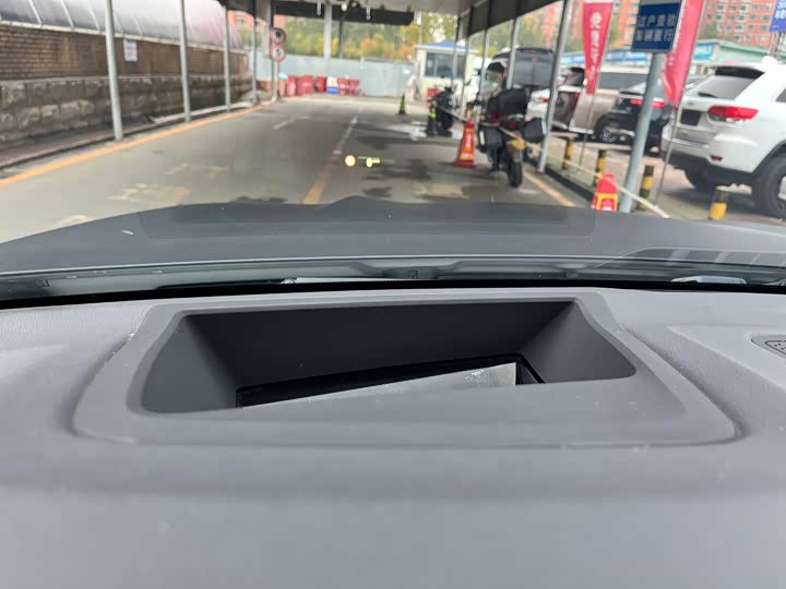 Фото 13 - BMW X5