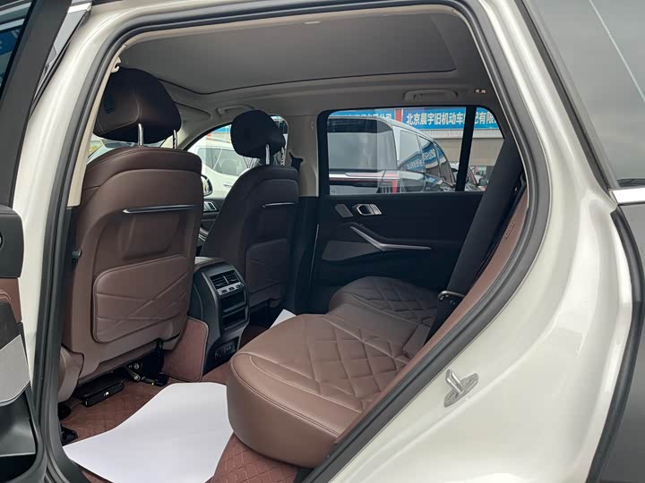 Фото 17 - BMW X5