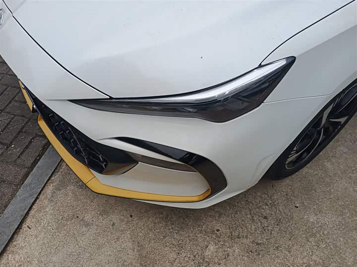 Фото 24 - MG Motor 6