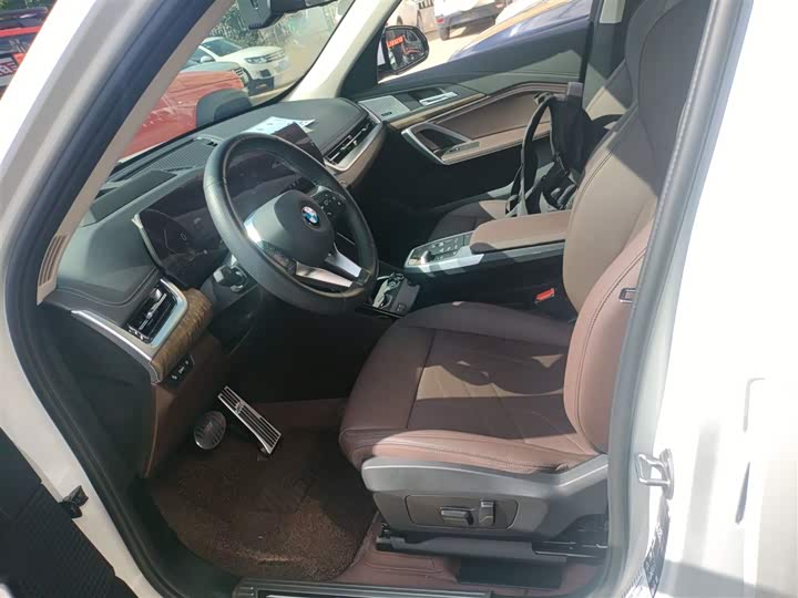 Фото 15 - BMW X1