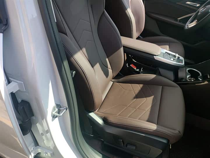 Фото 25 - BMW X1