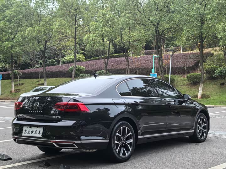 Фото 4 - Volkswagen Magotan