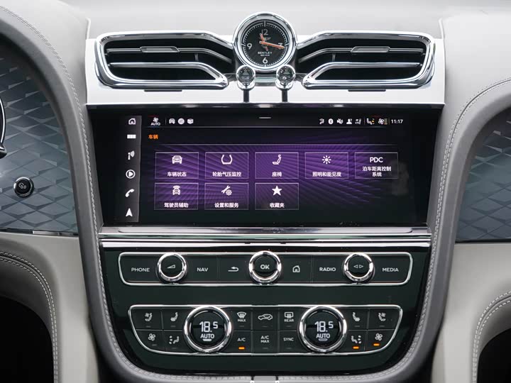 Фото 17 - Bentley Bentayga