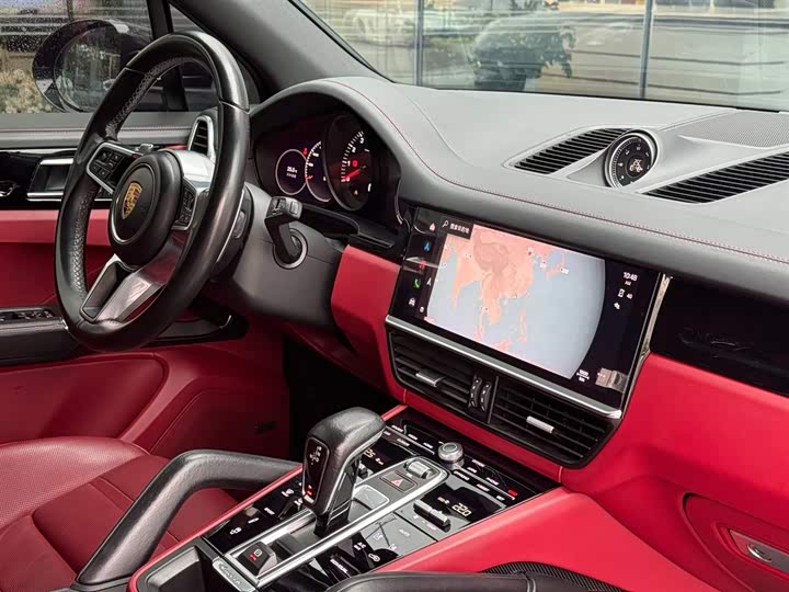 Фото 14 - Porsche Cayenne