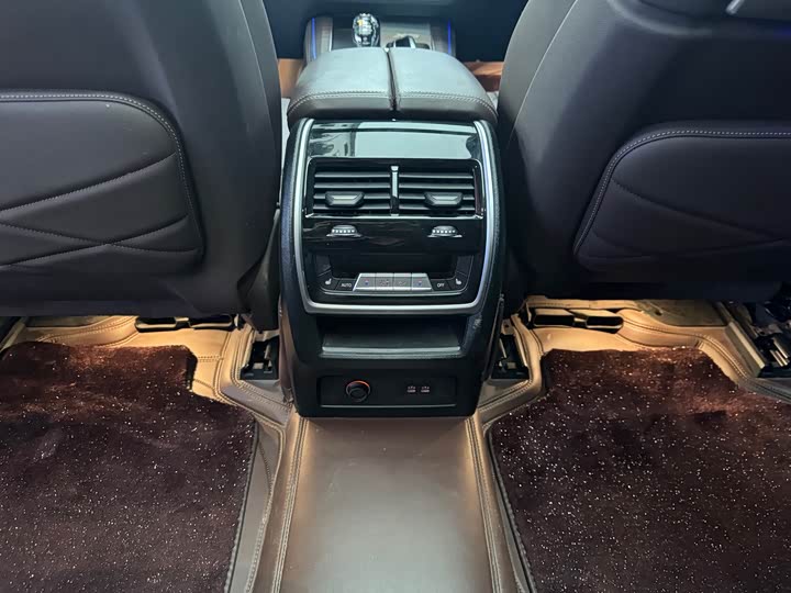 Фото 12 - BMW X5