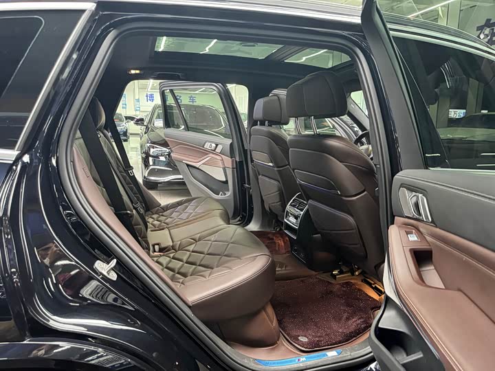 Фото 20 - BMW X5