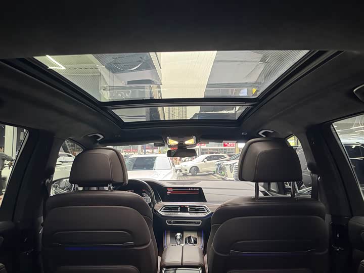 Фото 22 - BMW X5