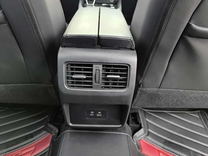 Фото 18 - Nissan X-Trail