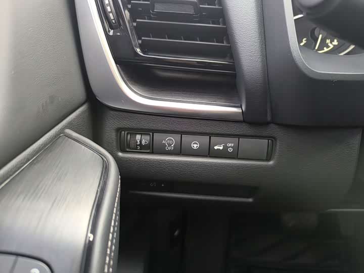 Фото 21 - Nissan X-Trail