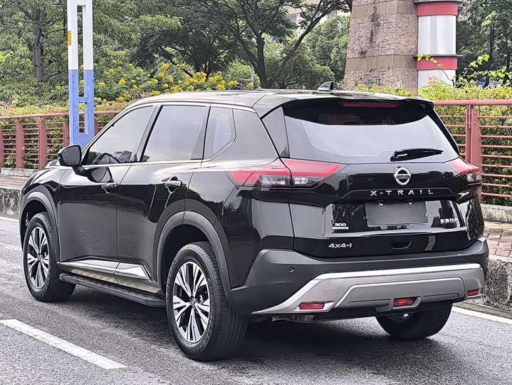 Фото 7 - Nissan X-Trail