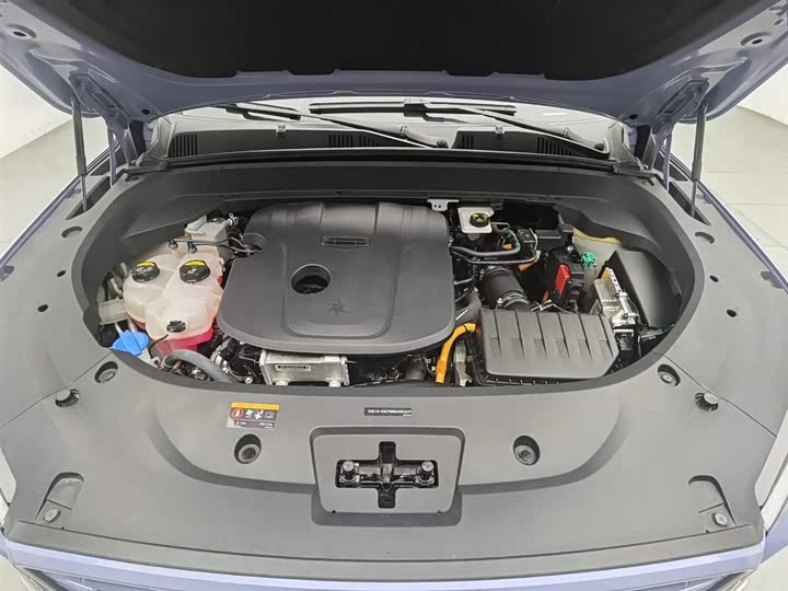 Фото 6 - Geely Monjaro L Hybrid