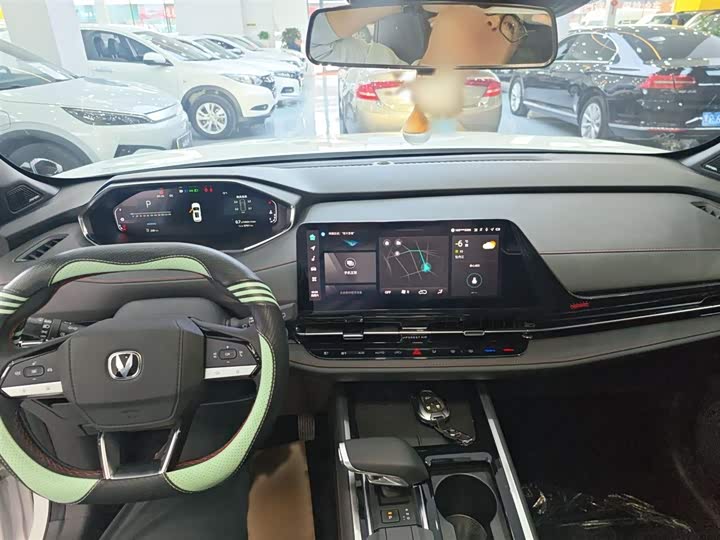 Фото 20 - Changan CS55 Plus