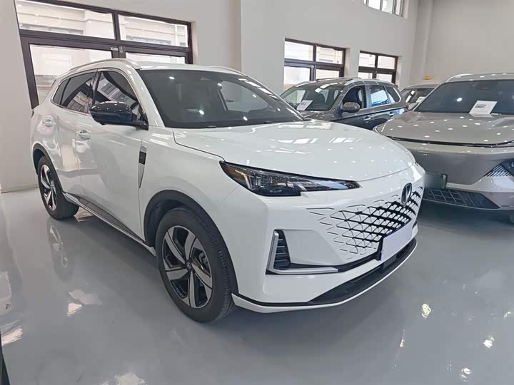 Фото 9 - Changan CS55 Plus