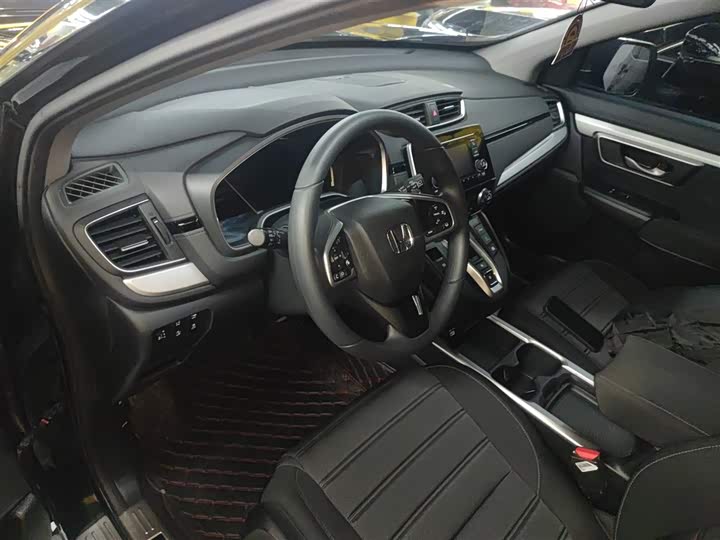 Фото 16 - Honda CR-V