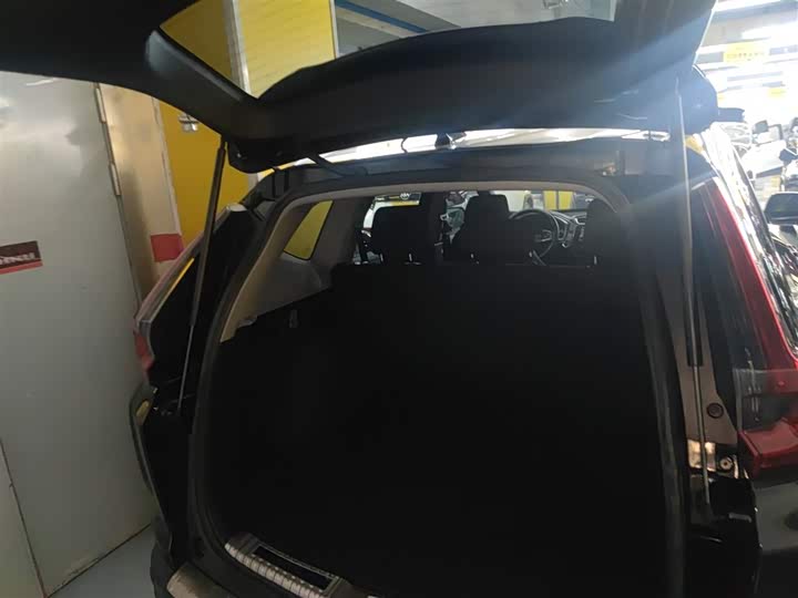 Фото 19 - Honda CR-V