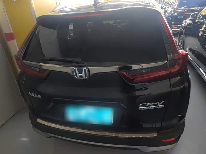 Фото 6 - Honda CR-V
