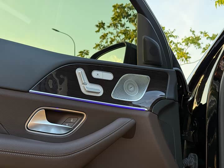 Фото 6 - Mercedes-Benz GLE-Class