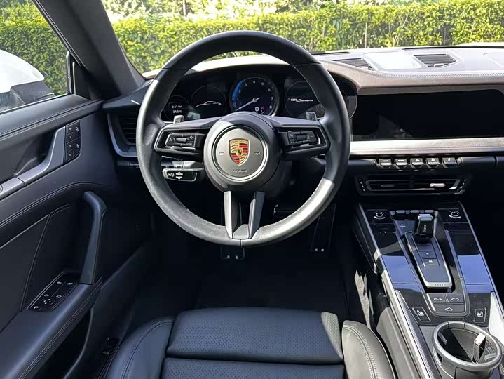 Фото 5 - Porsche 911