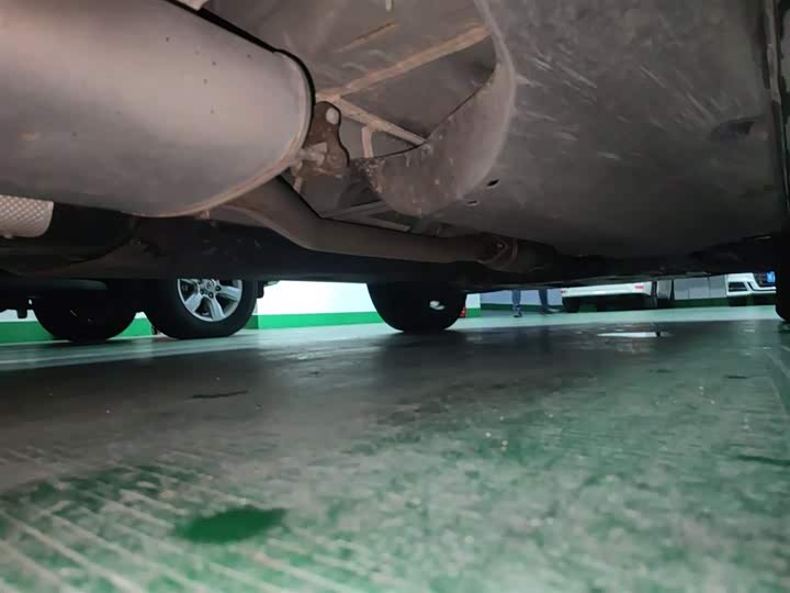 Фото 18 - Hyundai Santa Fe