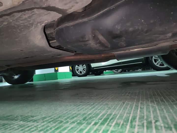 Фото 19 - Hyundai Santa Fe