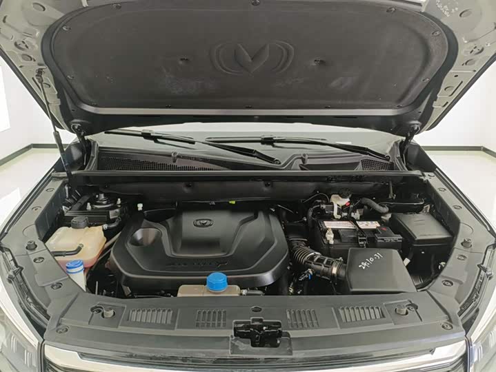 Фото 10 - Changan CS75