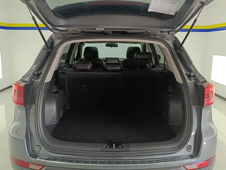 Фото 4 - Changan CS75