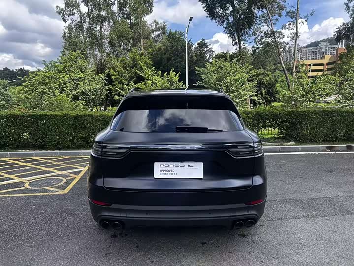 Фото 12 - Porsche Cayenne