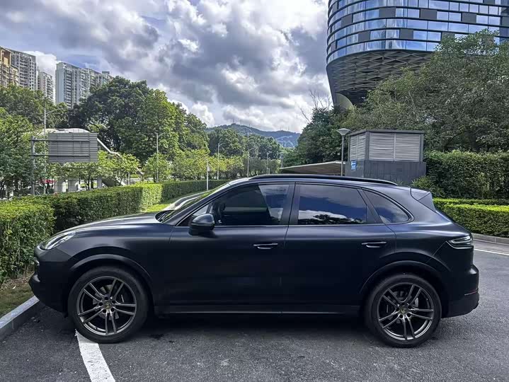 Фото 5 - Porsche Cayenne