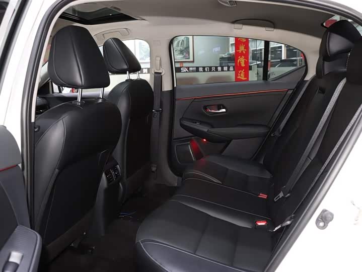 Фото 11 - Nissan Sylphy