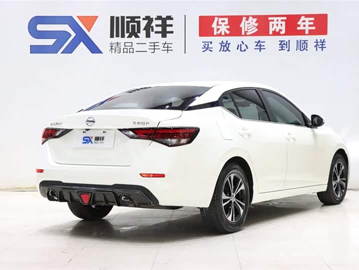 Фото 4 - Nissan Sylphy