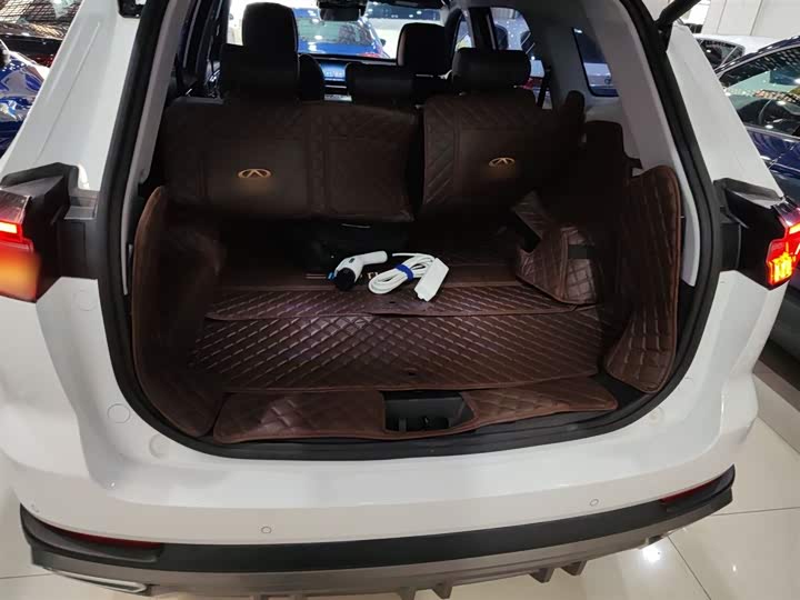 Фото 19 - Chery Tiggo 8 Pro Hybrid