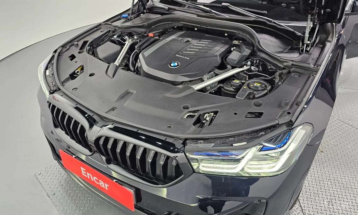 Фото 6 - BMW Gran Turismo