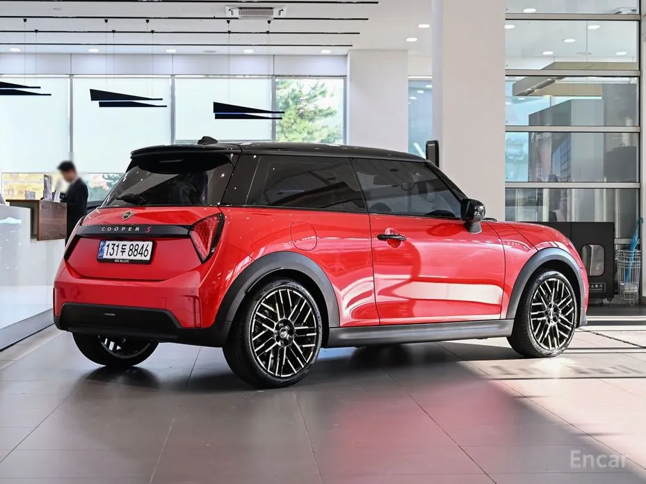 Фото 2 - Mini Cooper