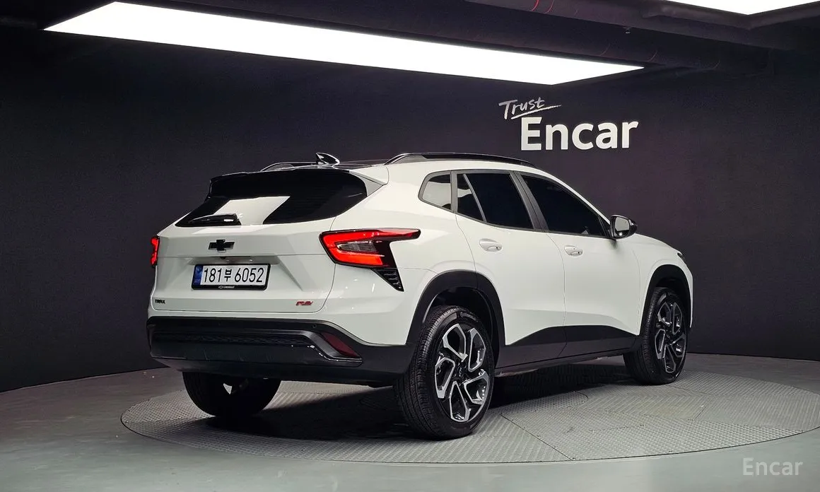 Фото 2 - Chevrolet Trax