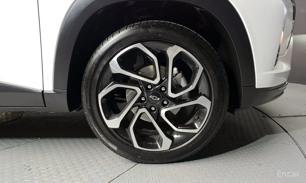 Фото 5 - Chevrolet Trax