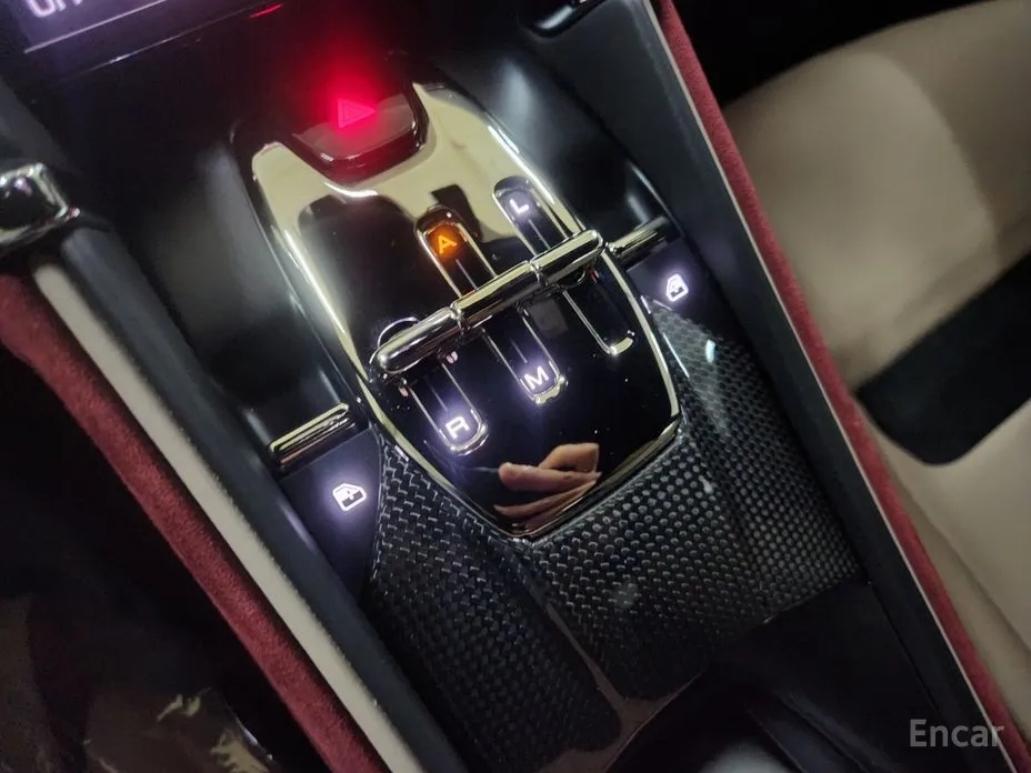 Фото 16 - Ferrari Roma