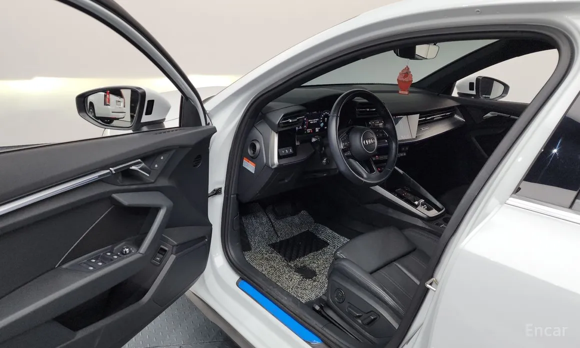 Фото 10 - Audi A3