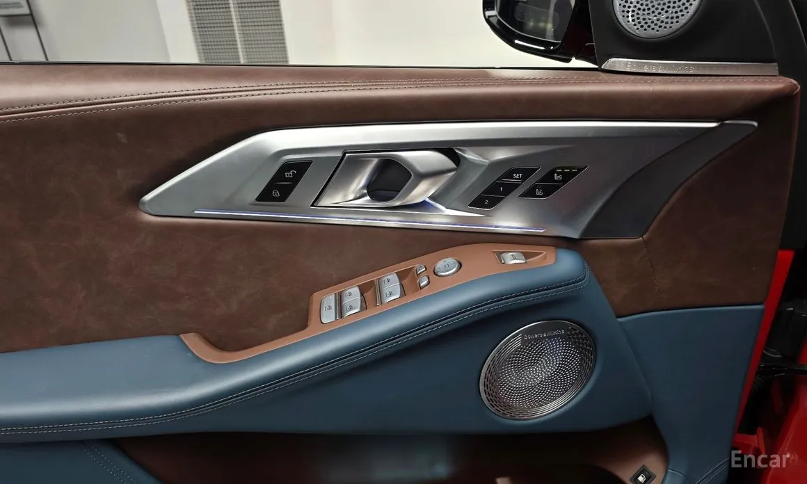 Фото 18 - BMW XM