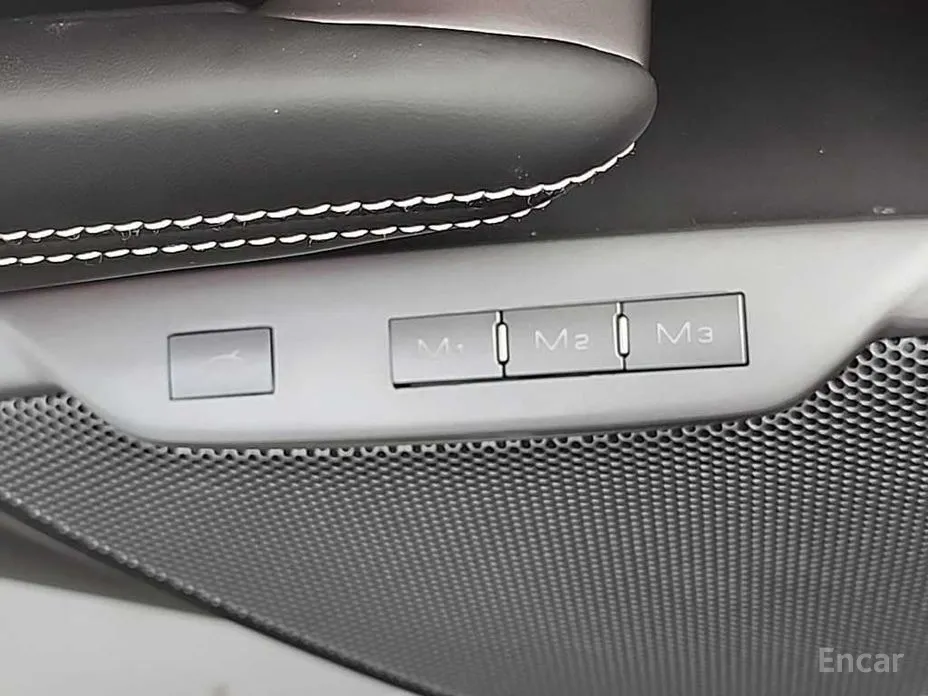 Фото 19 - Ferrari Portofino