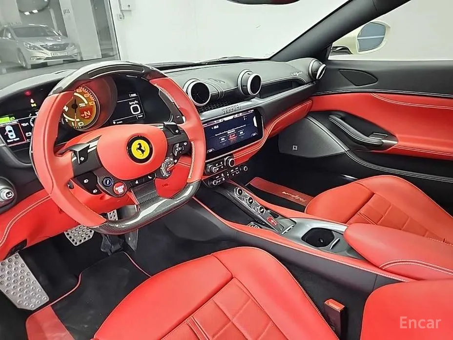 Фото 8 - Ferrari Portofino