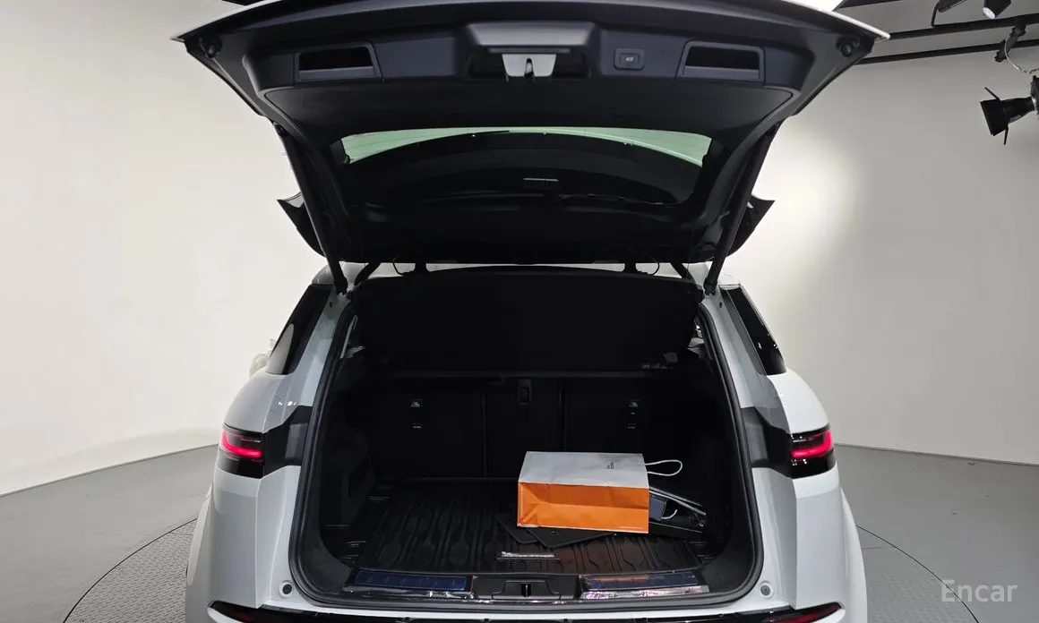 Фото 20 - Land Rover Range Rover Evoque