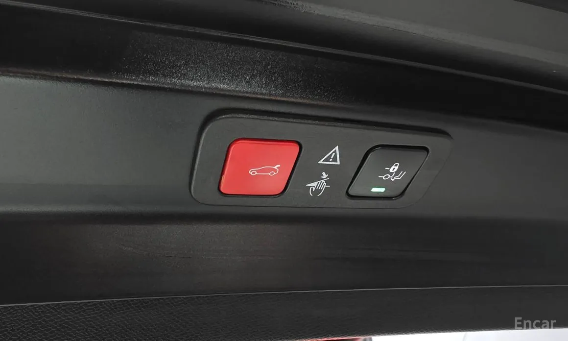 Фото 20 - Peugeot 5008