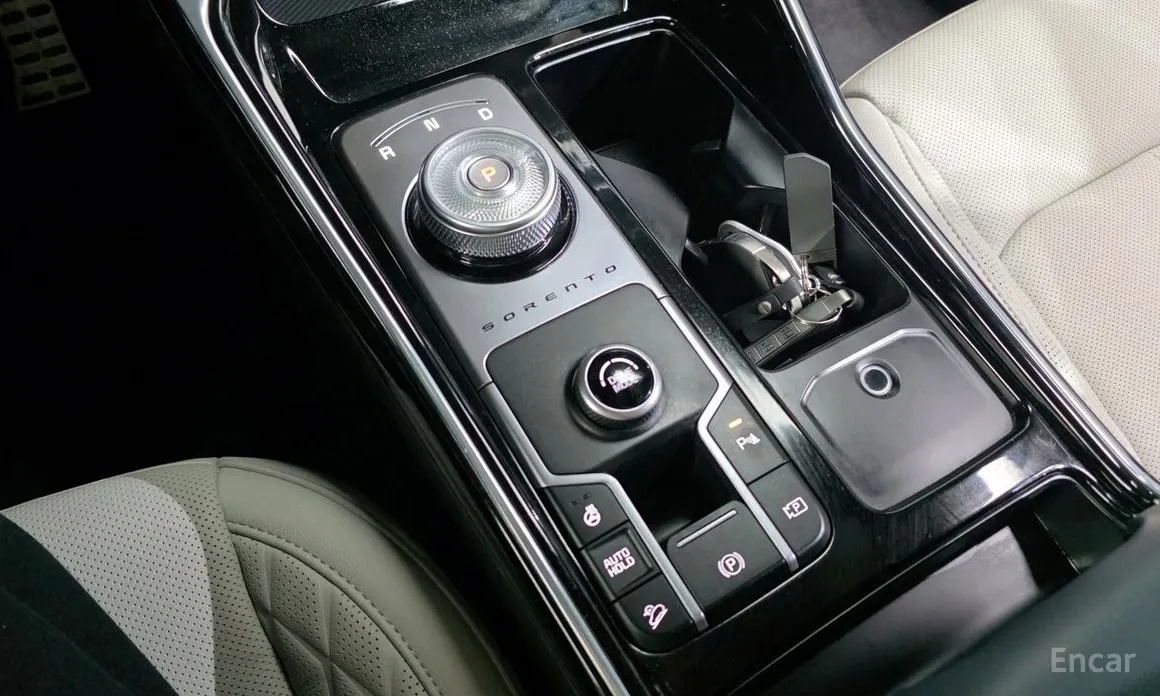 Фото 9 - Kia Sorento