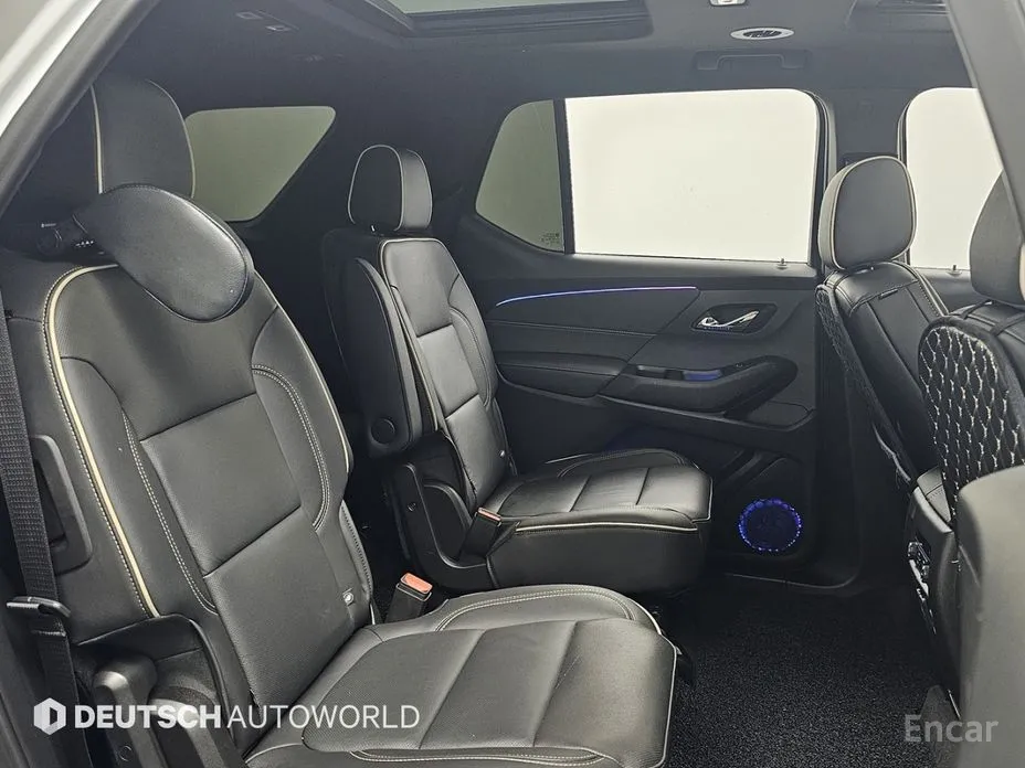 Фото 12 - Chevrolet Traverse