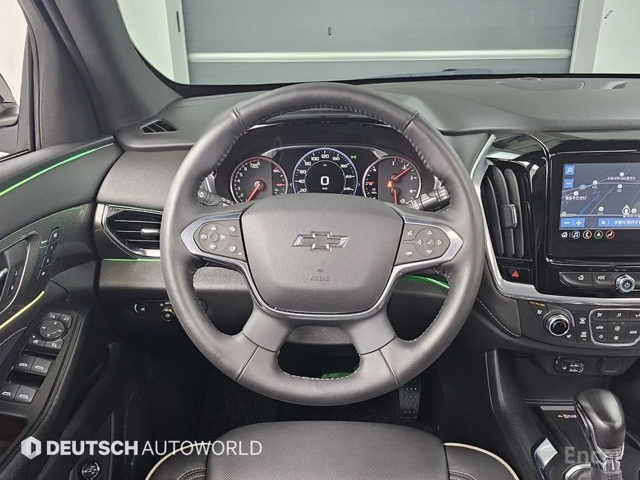 Фото 13 - Chevrolet Traverse