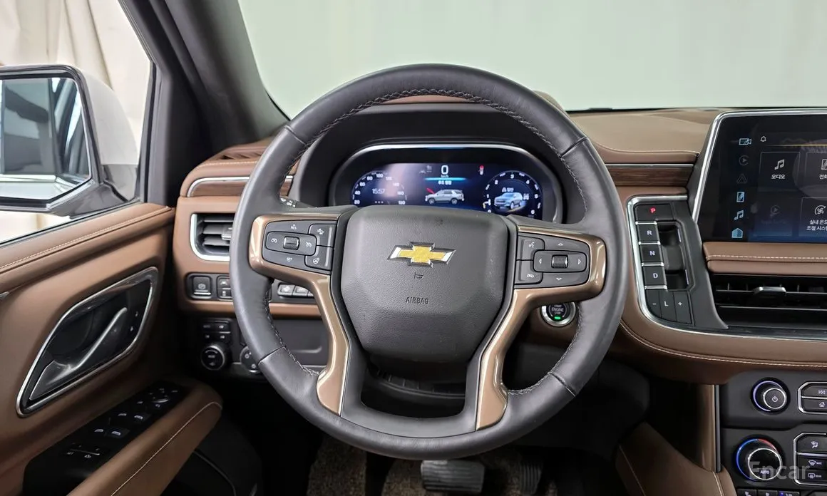 Фото 13 - Chevrolet Tahoe