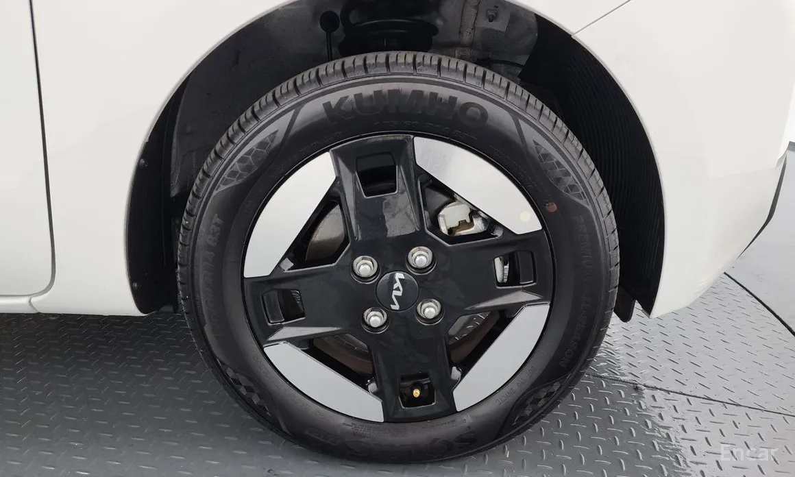 Фото 5 - Kia Ray