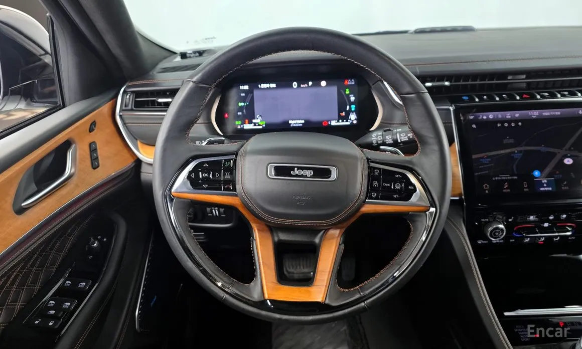 Фото 13 - Jeep Cherokee