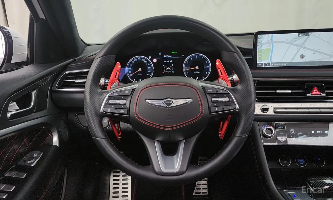 Фото 13 - Genesis G70