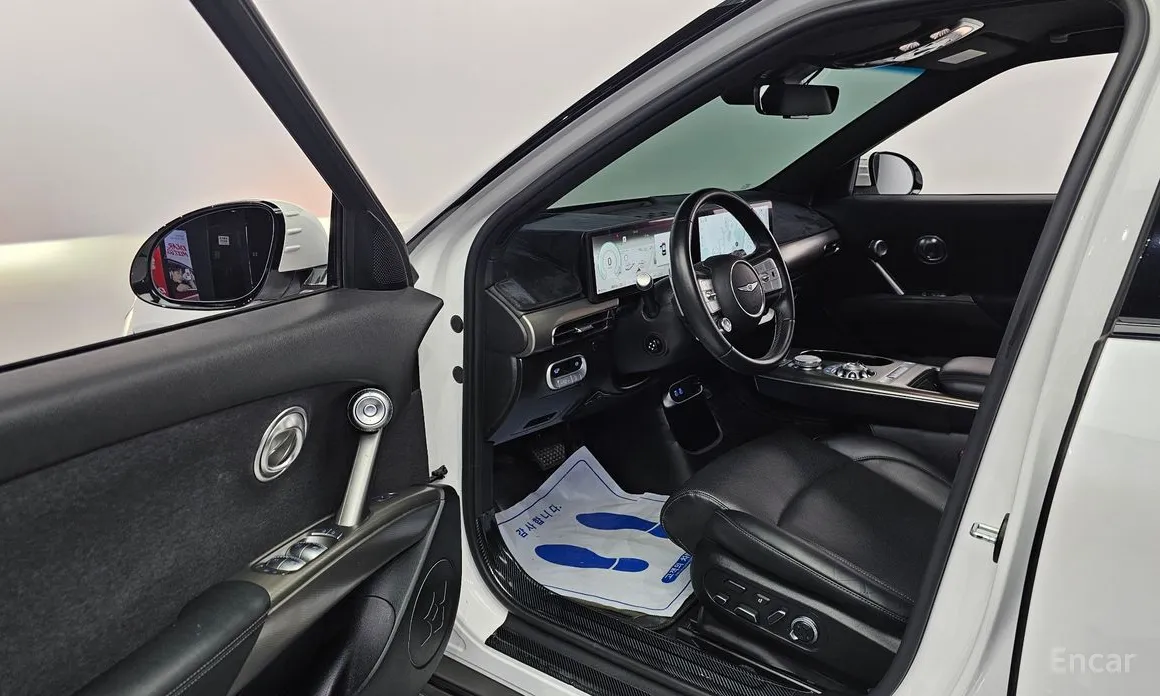 Фото 10 - Genesis GV60